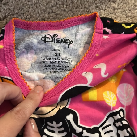 EUC Disney Pajamas sz 2T - Picture 2 of 2
